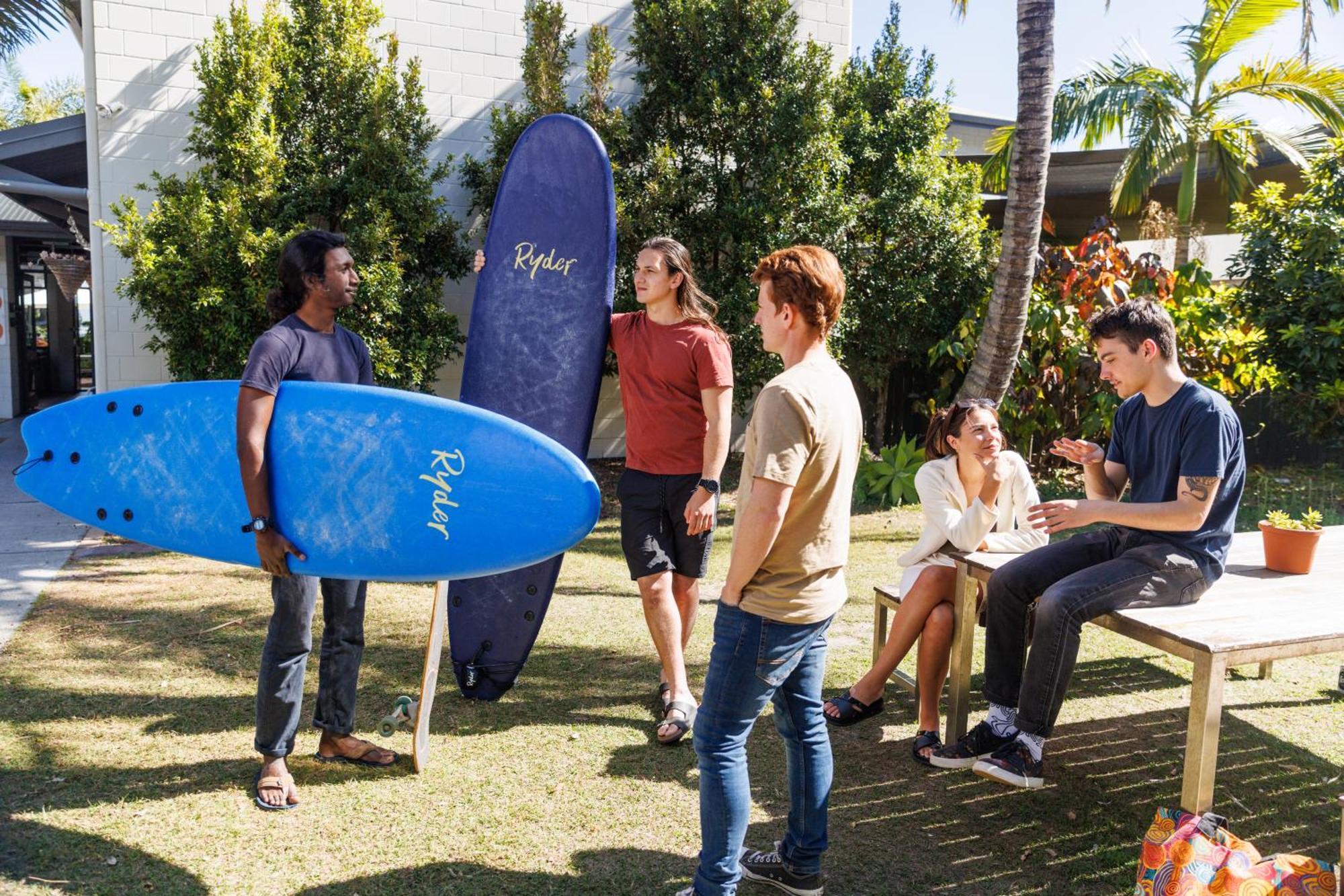 Yha Coolangatta Gold Coast Hostel Kültér fotó