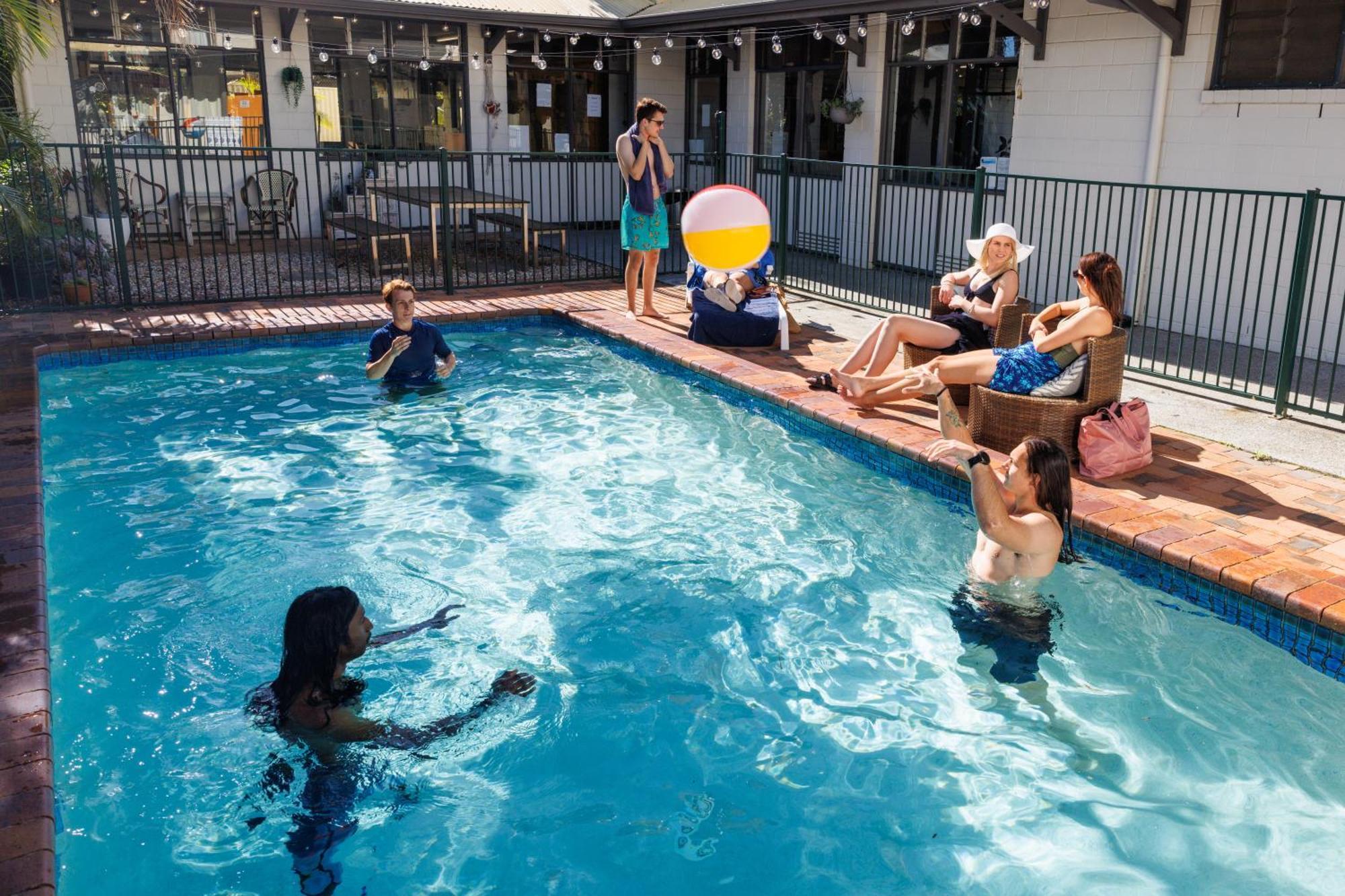 Yha Coolangatta Gold Coast Hostel Kültér fotó