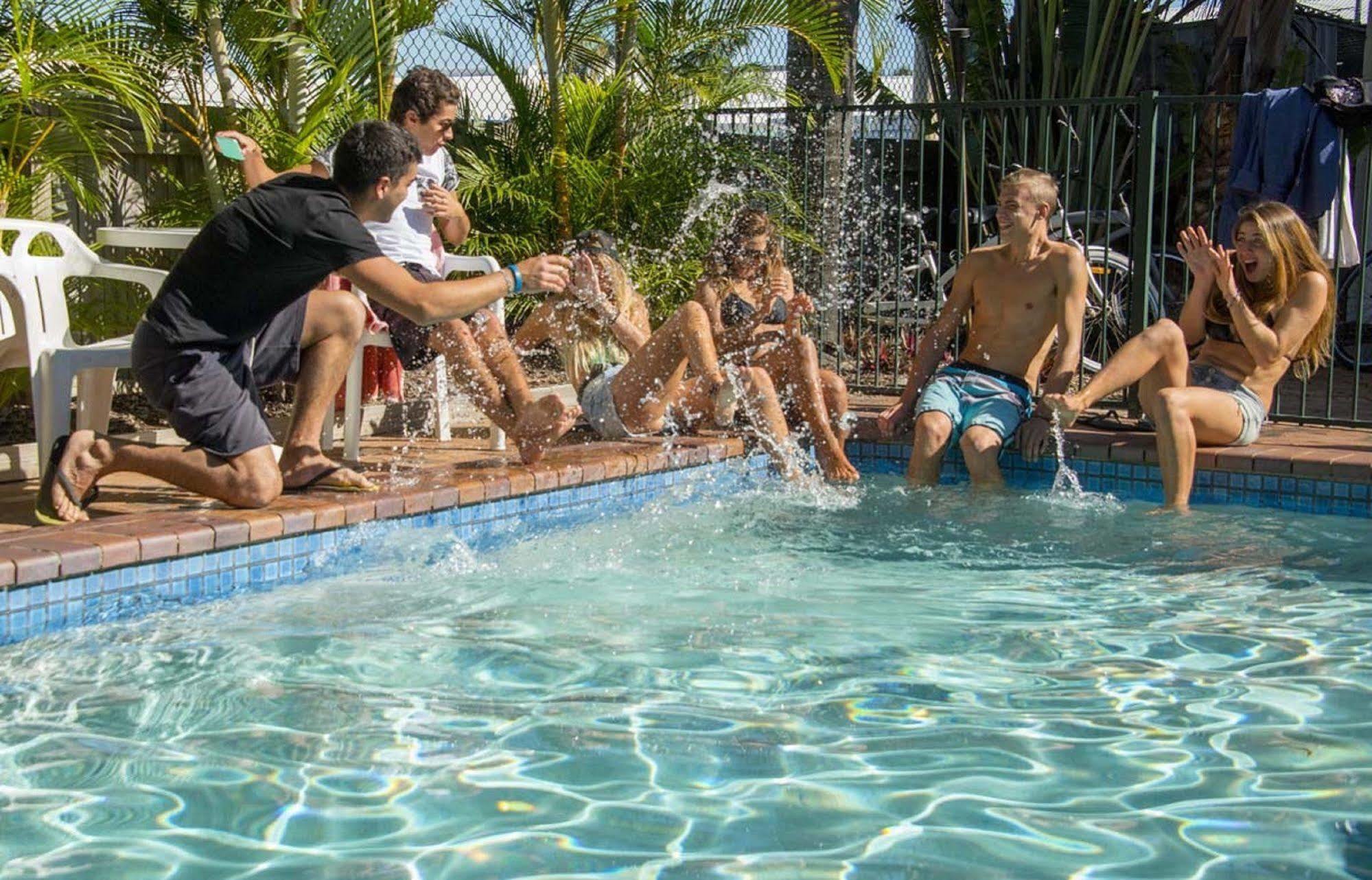 Yha Coolangatta Gold Coast Hostel Kültér fotó